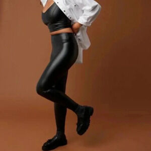 OFFLINE By Aerie Real‎ Luxe Faux Leather Legging